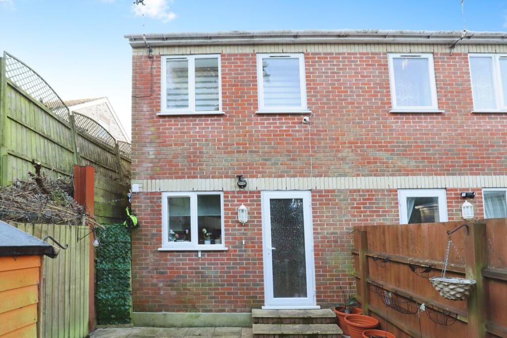 Additional property image - Frances Road, BOURNEMOUTH, Dorset, BH1
