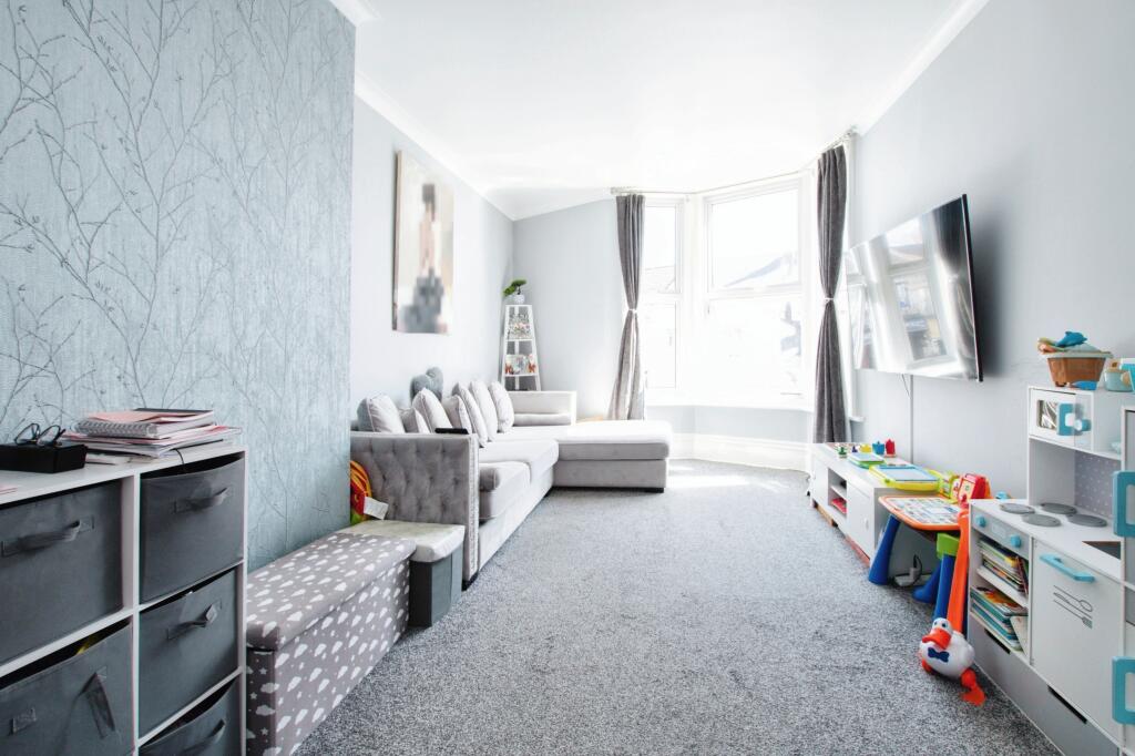 Additional property image - Holdenhurst Road, Bournemouth, Dorset, BH8
