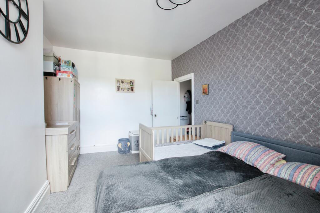 Additional property image - Holdenhurst Road, Bournemouth, Dorset, BH8