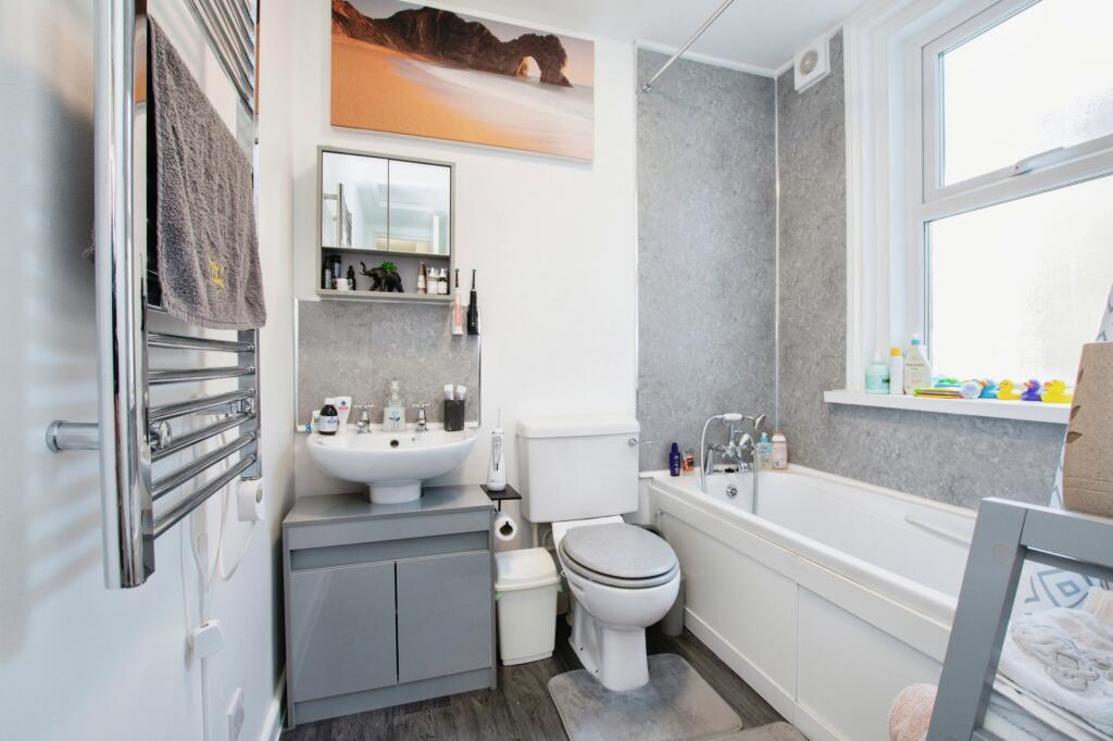 Additional property image - Holdenhurst Road, Bournemouth, Dorset, BH8