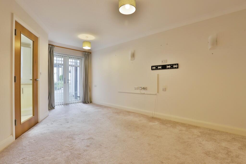 Additional property image - Tuckton Road, BOURNEMOUTH, Dorset, BH6