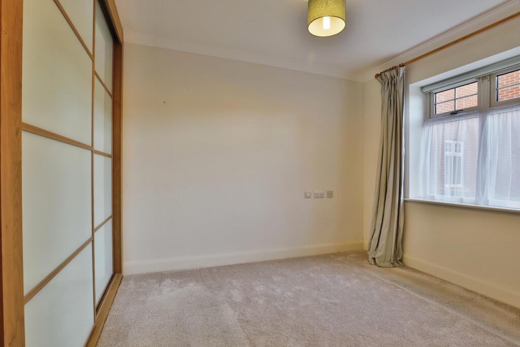 Additional property image - Tuckton Road, BOURNEMOUTH, Dorset, BH6