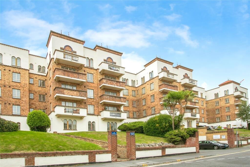 Main image of property: Sea Road, Boscombe, Bournemeouth, Dorset, BH5