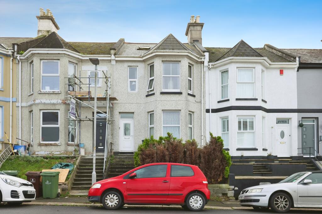 4 bedroom terraced house for sale in St. Georges Terrace, Plymouth, PL2