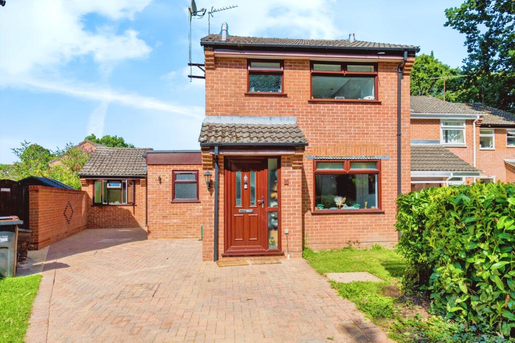 Main image of property: Elliot Close, Totton, Southampton, Hampshire, SO40