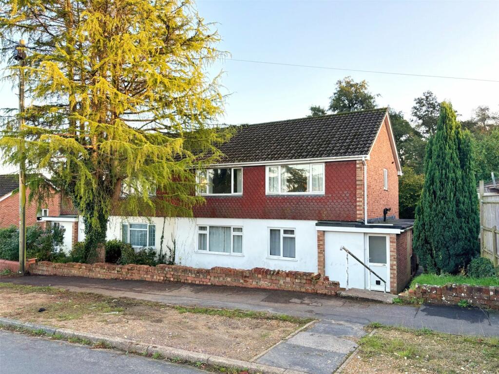 Main image of property: Hillview Road, Hythe, Southampton, Hampshire, SO45
