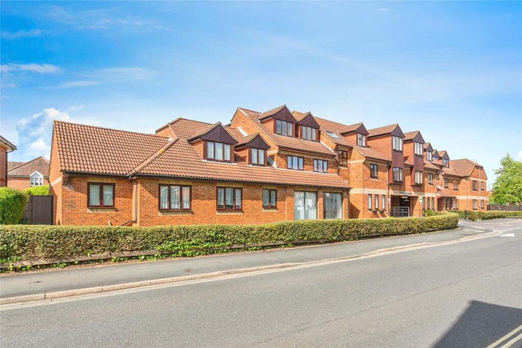 Main image of property: Water Lane, Totton, Southampton, Hampshire, SO40