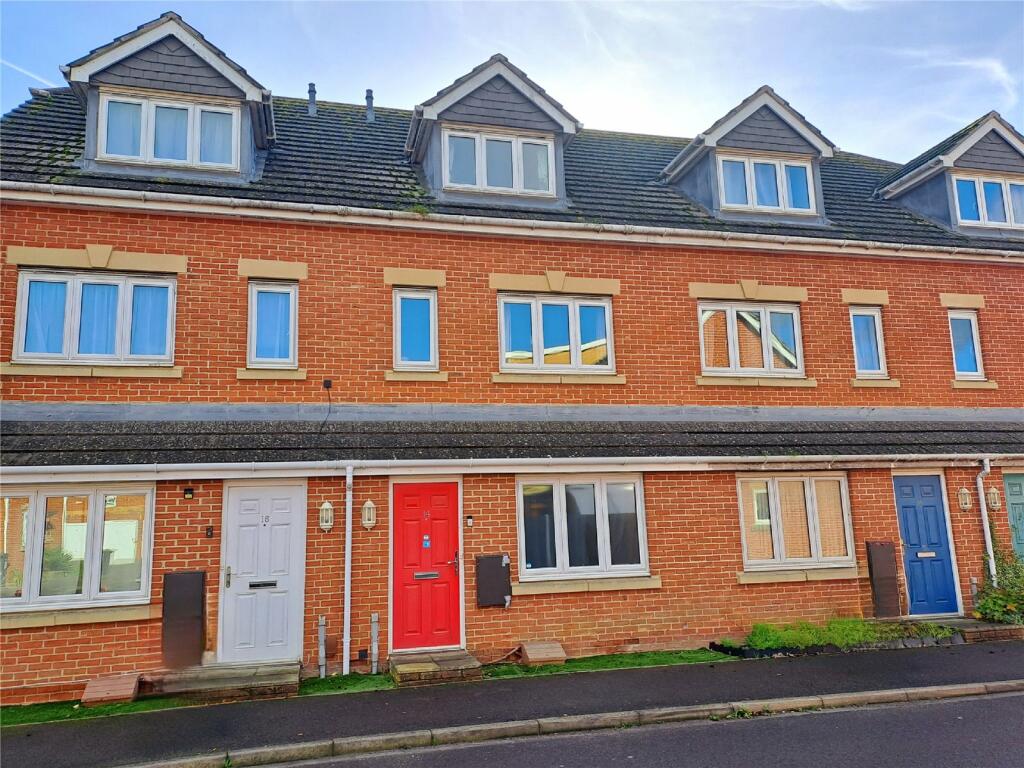 1 bedroom for sale in Little Hackets, Havant, Hampshire, PO9