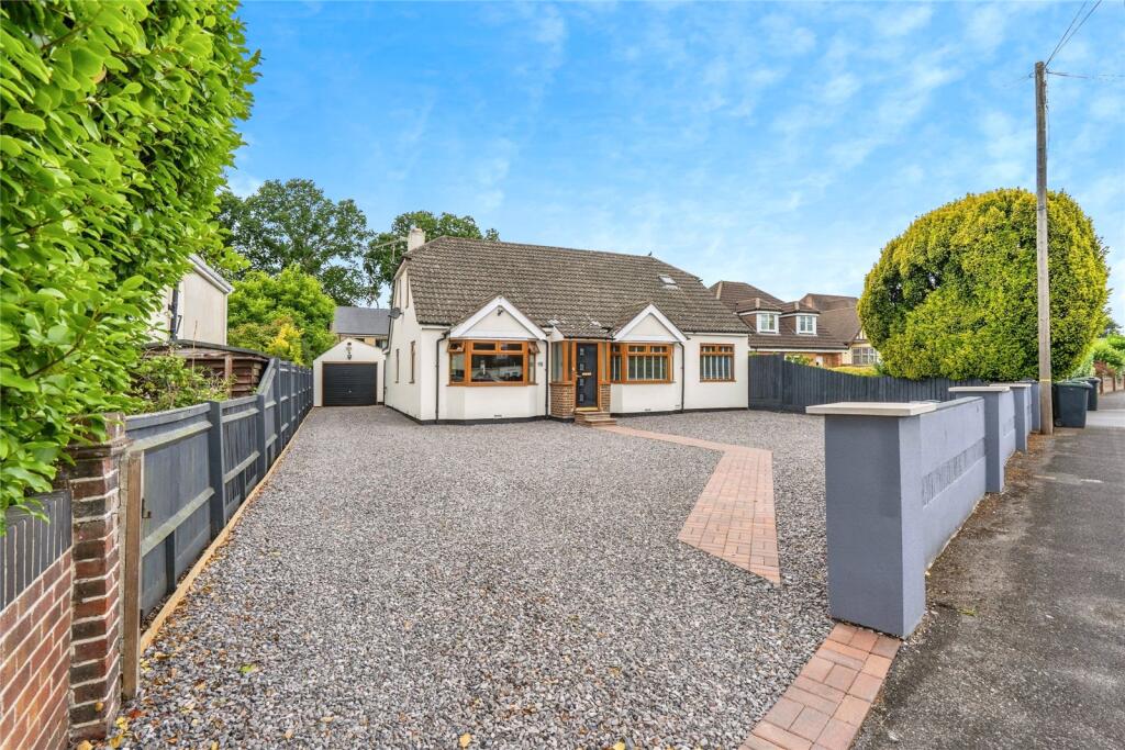 Main image of property: Lovedean Lane, WATERLOOVILLE, Hampshire, PO8