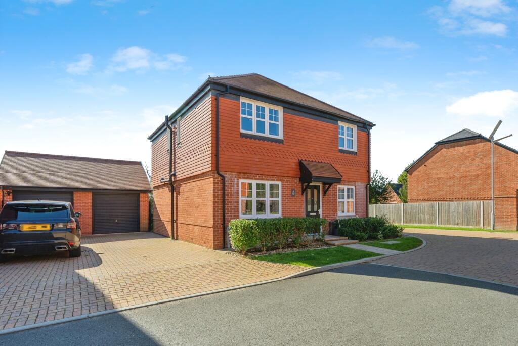Main image of property: Kidmere Way, Denmead, Waterlooville, Hampshire, PO7