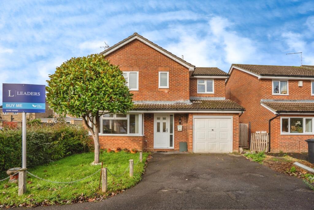 Main image of property: The Meadow, WATERLOOVILLE, Hampshire, PO7