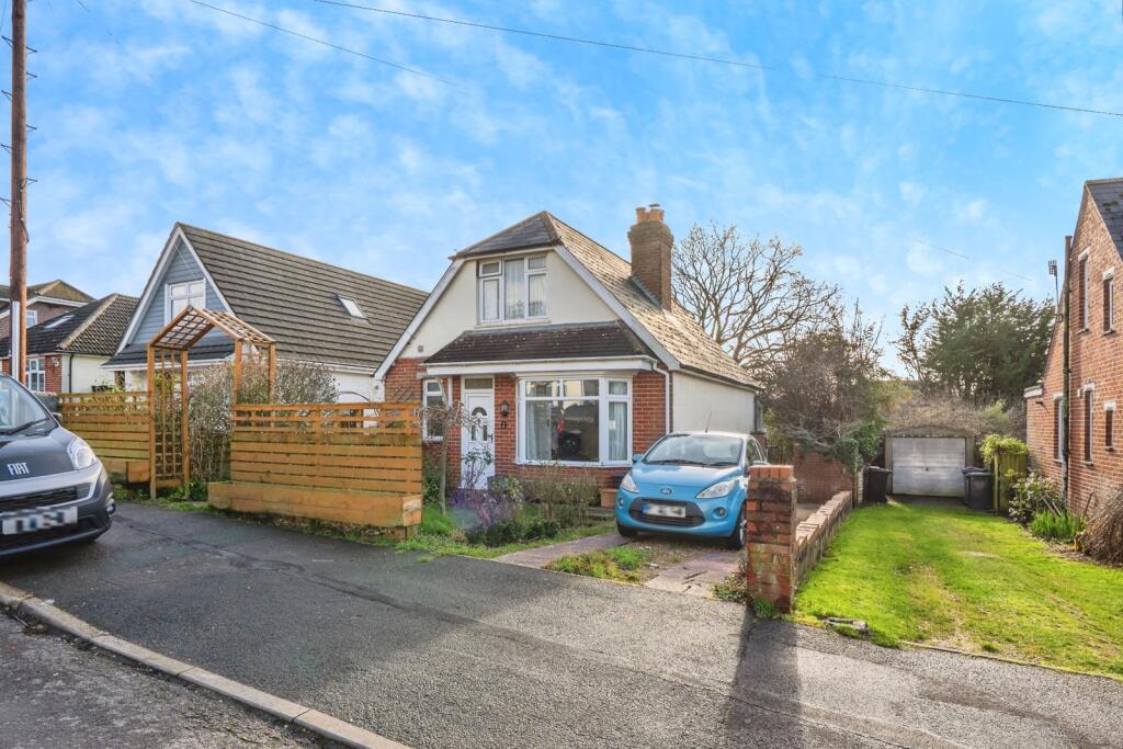 Main image of property: Rowlands Avenue, Waterlooville, Hampshire, PO7