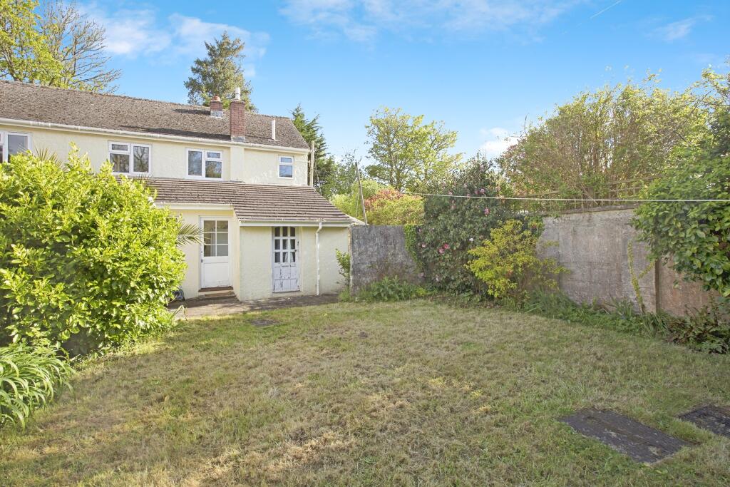 3 bedroom semidetached house for sale in Old Church Road, Mawnan Smith