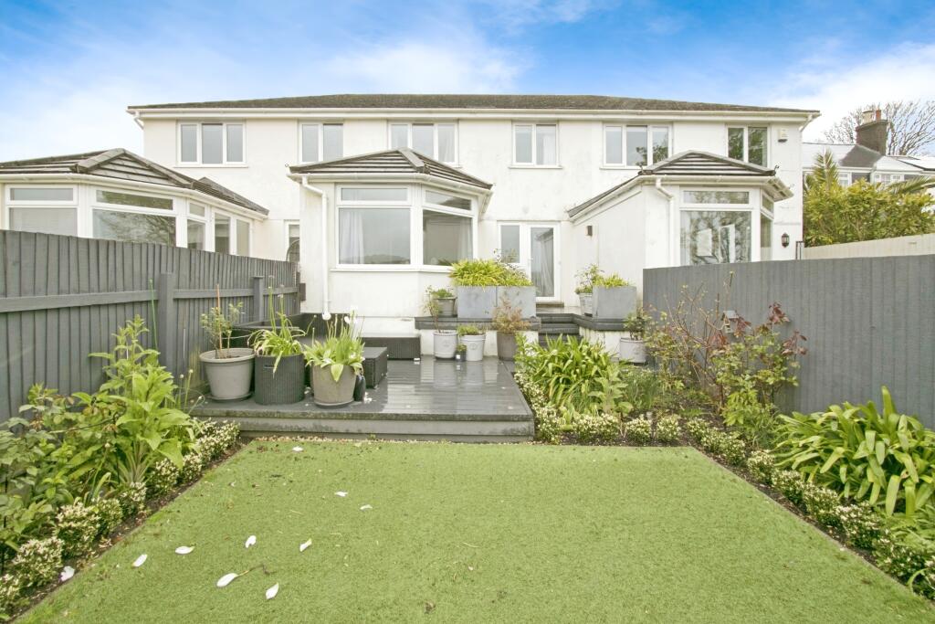 3 bedroom terraced house for sale in Strawberry Fields, Lanner, Redruth