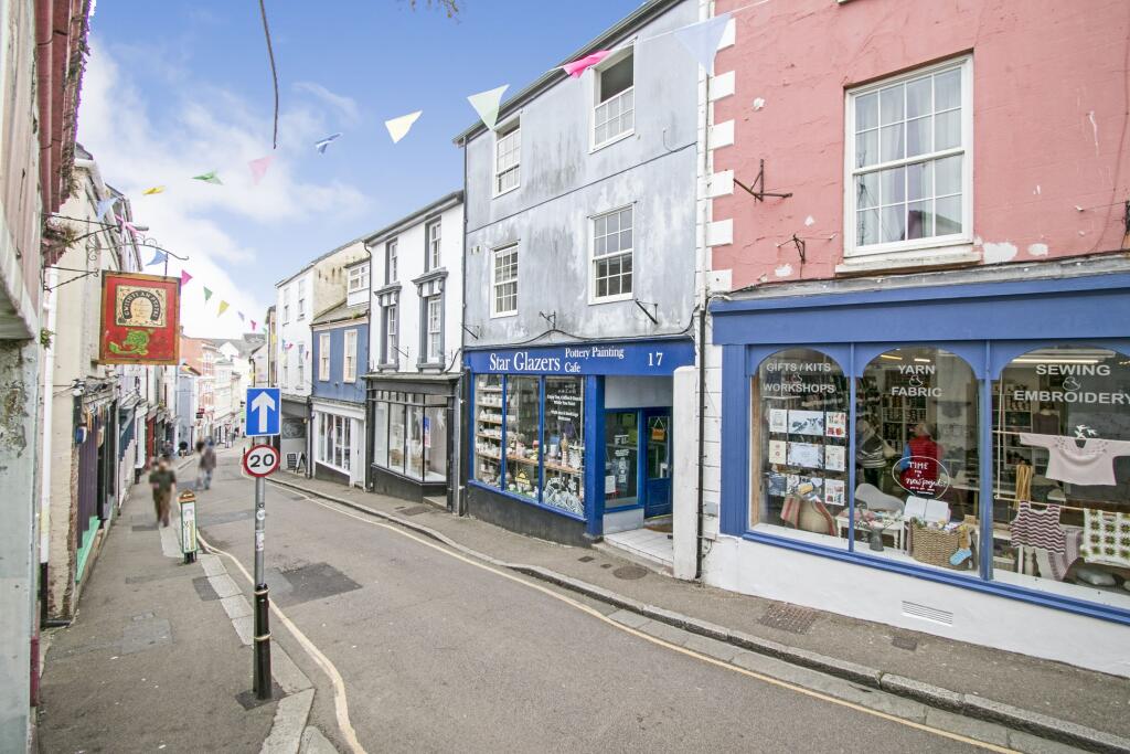 Main image of property: High Street, Falmouth, TR11