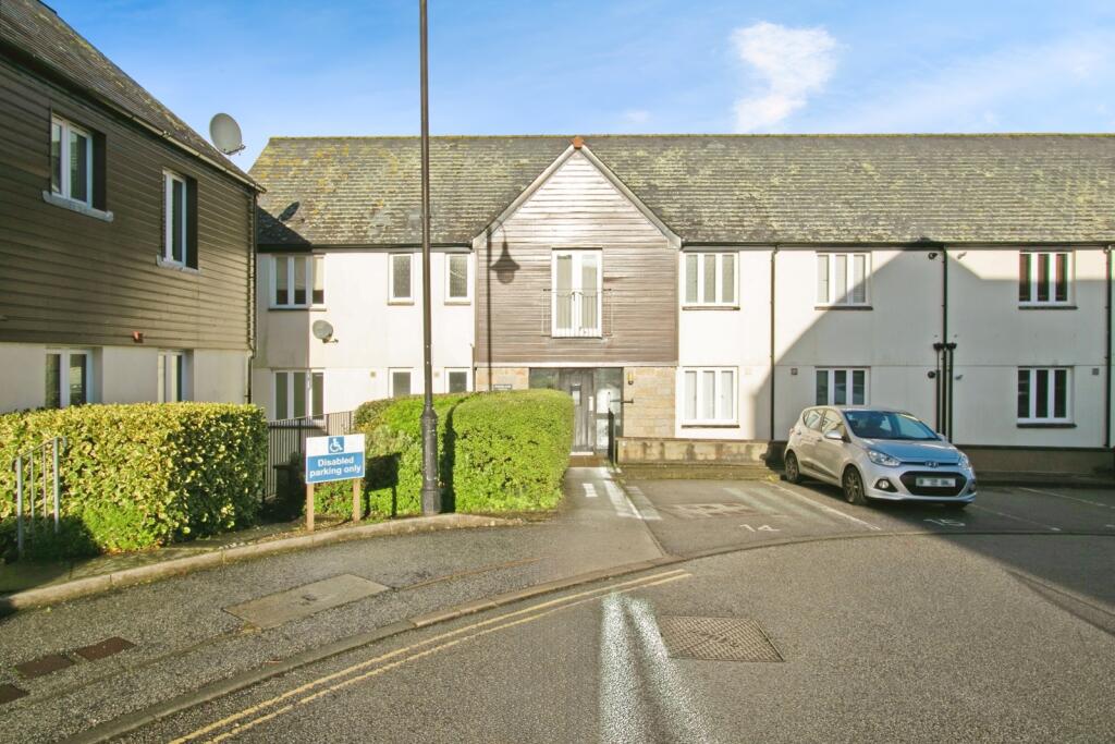 Main image of property: Calver Close, Penryn, Cornwall, TR10