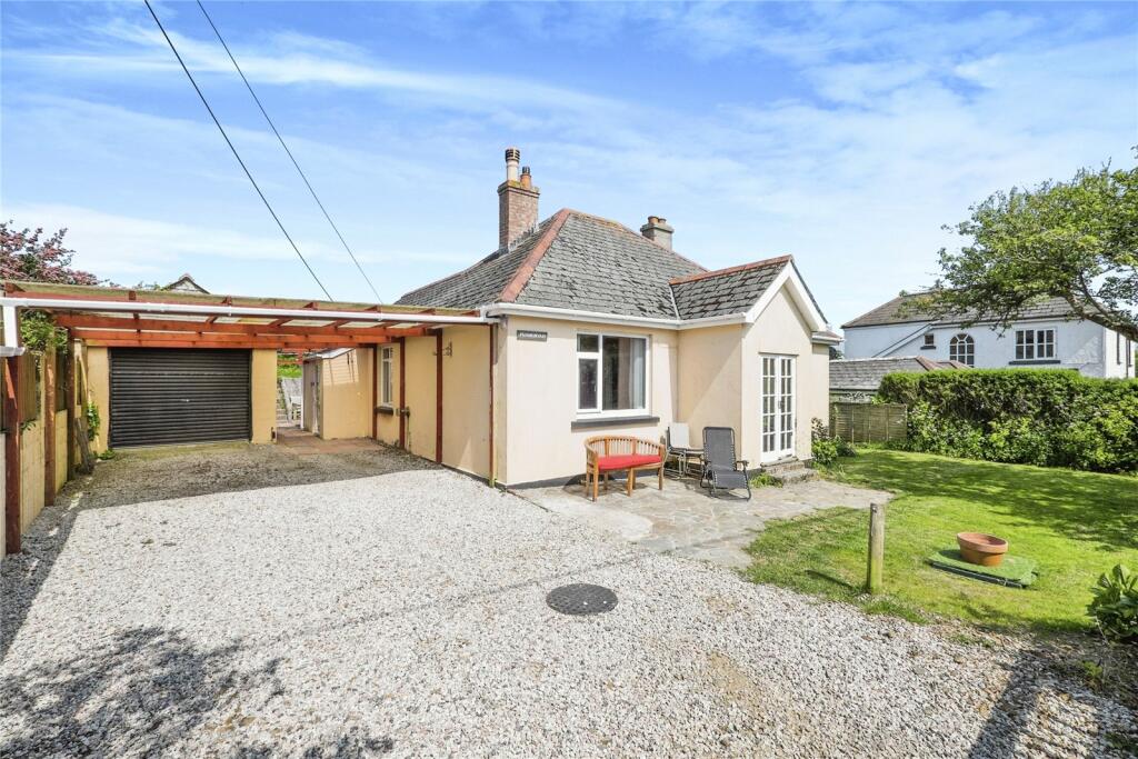Main image of property: Garro Lane, Mullion, Helston, Cornwall, TR12