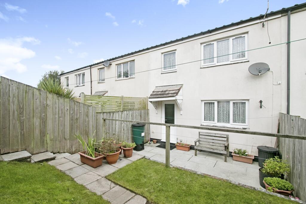 3 bedroom terraced house for sale in Albion Road, Helston, Cornwall, TR13
