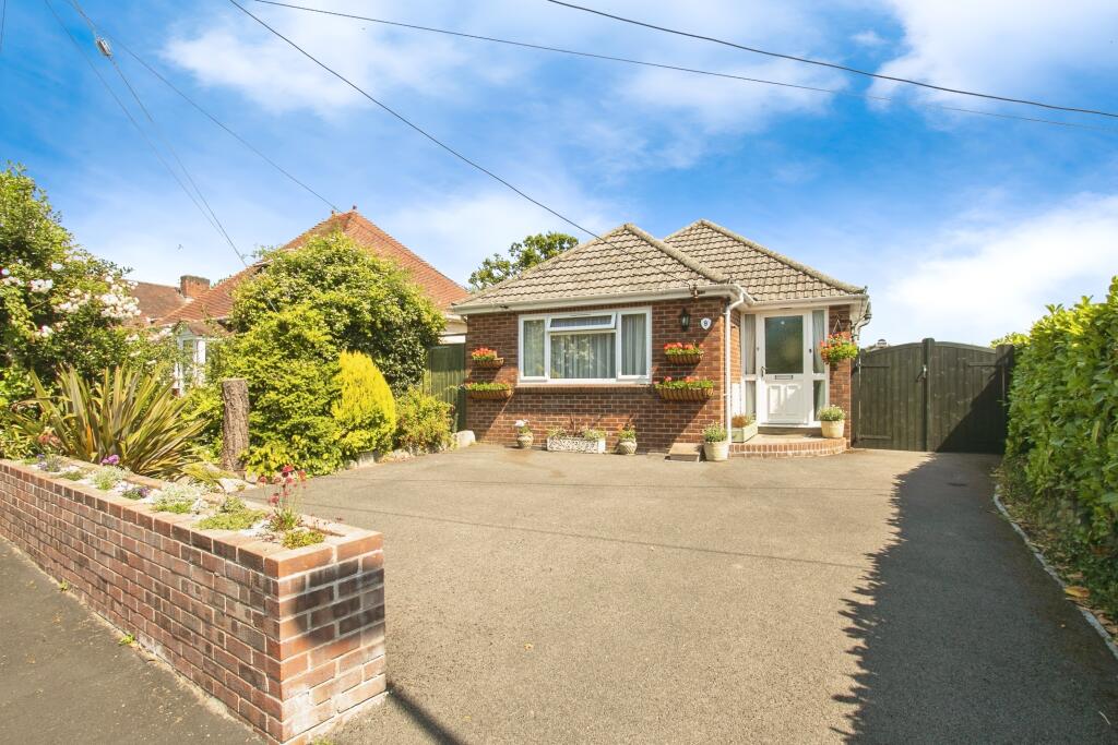 2 bedroom bungalow for sale in South Road, Corfe Mullen, Wimborne