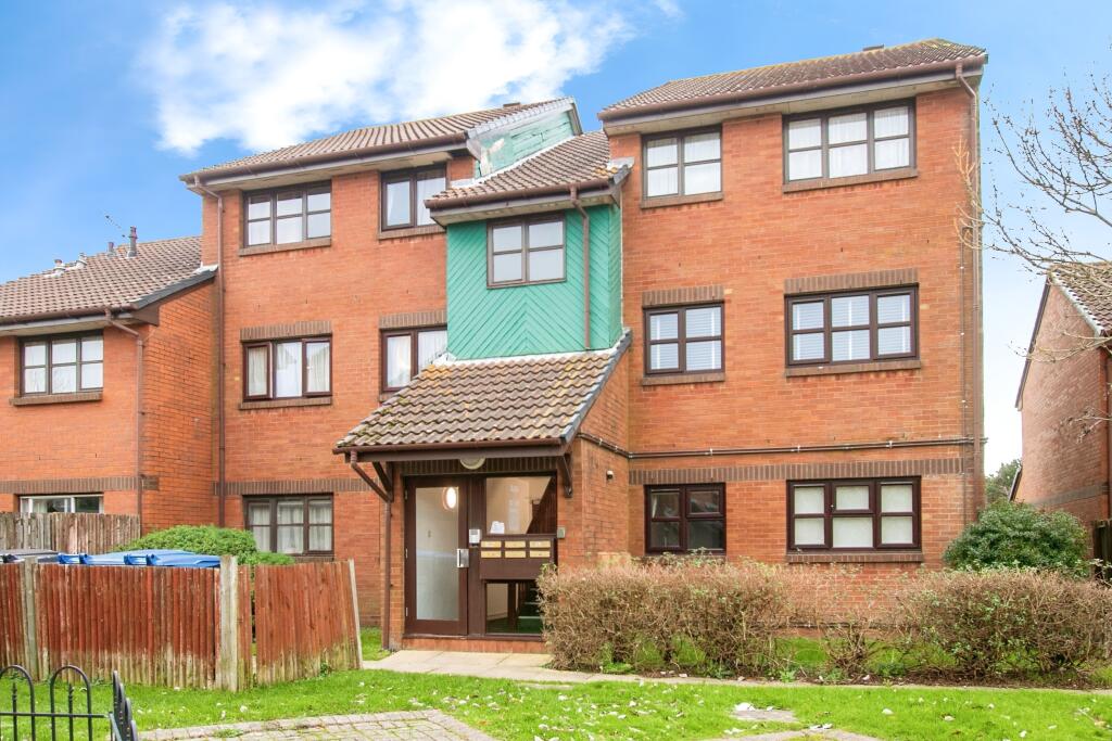 Main image of property: Waldren Close, Baiter Park, Poole, Dorset, BH15