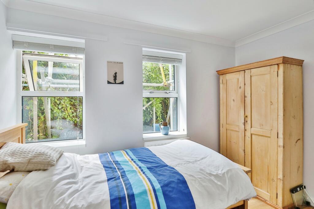 Additional property image - Mount Pleasant Road, Poole Town Centre, Poole, Dorset, BH15