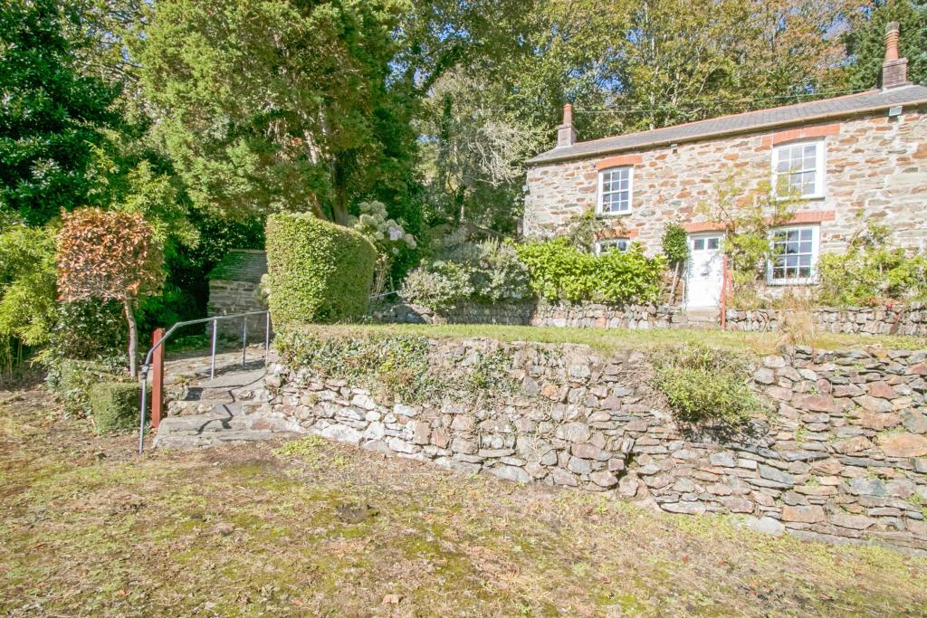 2 bedroom detached house for sale in Rocky Lane, St Agnes, Truro