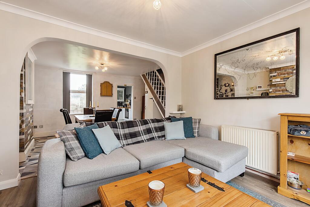 2 bedroom semidetached house for sale in Rosevear Road, Bugle, St