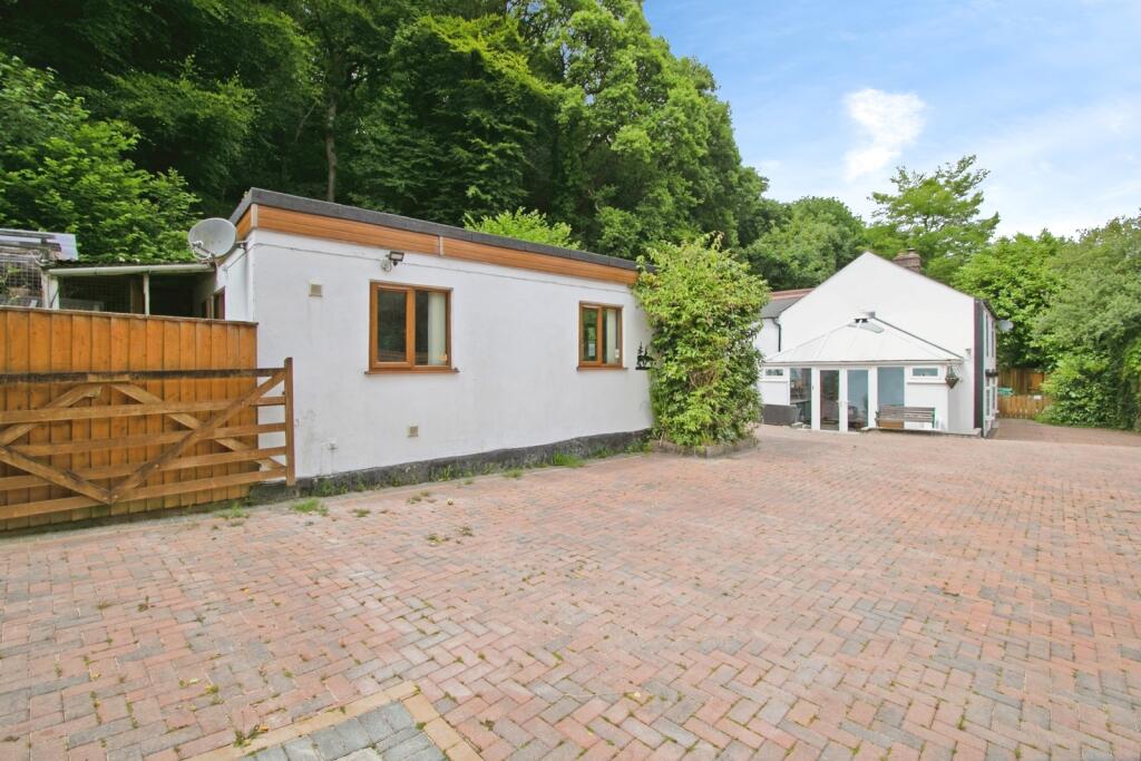 Main image of property: Barras Moor, Perranarworthal, Truro, Cornwall, TR3