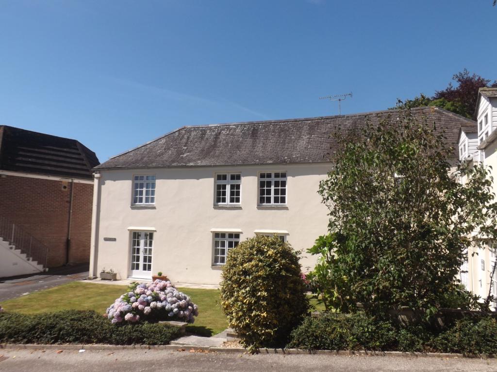 2 bedroom end of terrace house for sale in Benson Lodge, Moresk Road