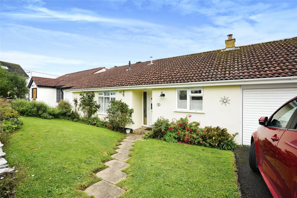 3 bedroom bungalow for sale in Higher Whiterock, Wadebridge, Cornwall, PL27