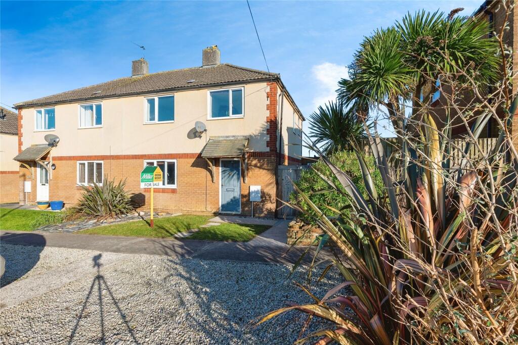 3 bedroom semidetached house for sale in Halifax Road, St. Eval