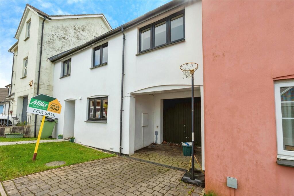 4 bedroom terraced house for sale in Beechwood Drive, Camelford
