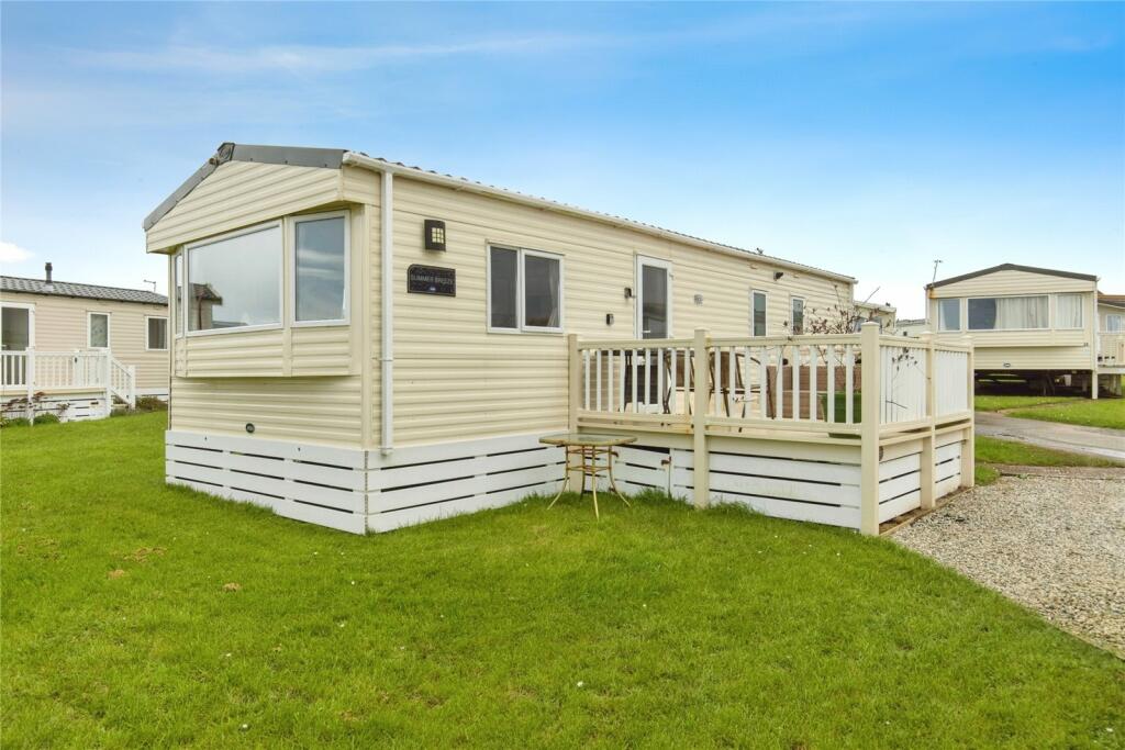 2 bedroom detached house for sale in Northcott, Bude Holiday Resort