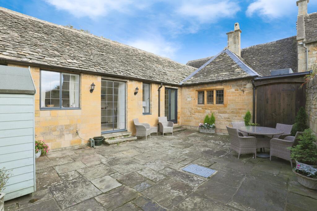 Main image of property: High Street, Broadway, Worcestershire, WR12