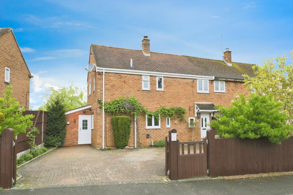 Main image of property: Sandscroft Avenue, Broadway, Worcestershire, WR12
