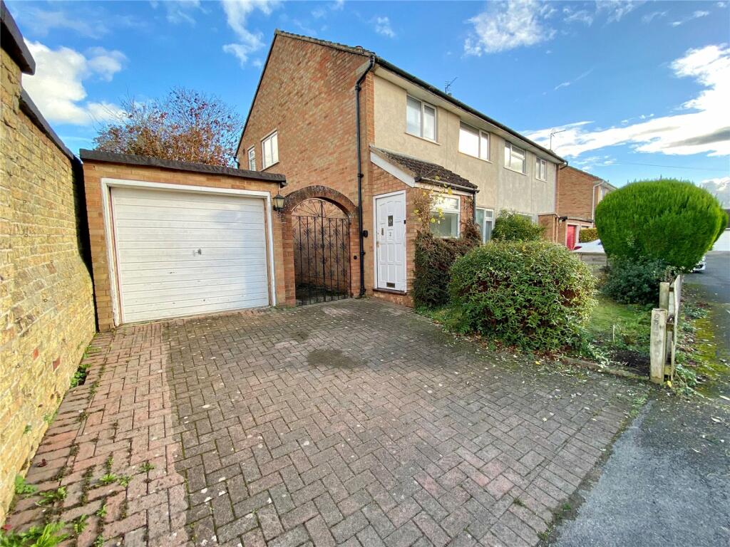3 bedroom semidetached house for sale in Cleevelands Close, Cheltenham