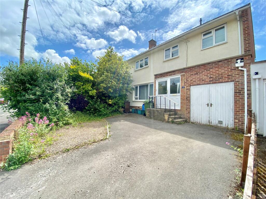 4 bedroom semi-detached house for sale in Castlefields Avenue, Charlton Kings, Cheltenham, Gloucestershire, GL52