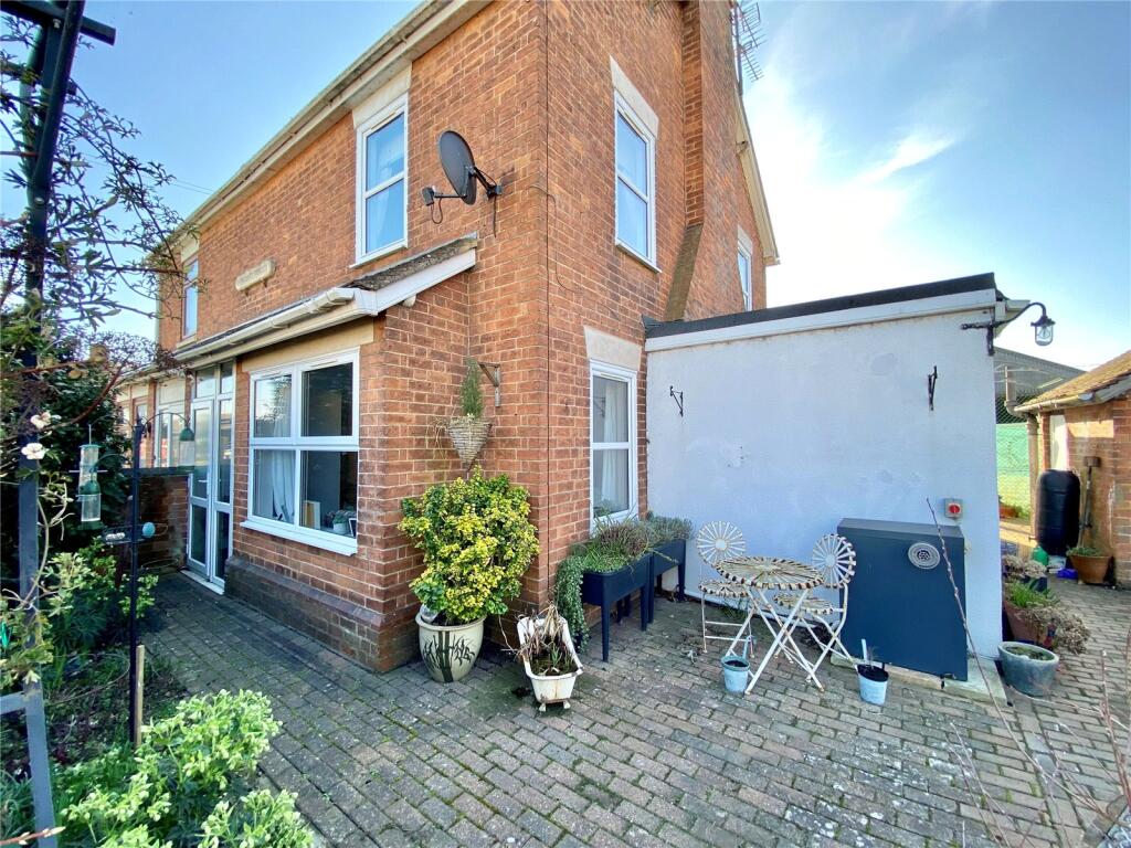 Main image of property: Aston Cross, Tewkesbury, Gloucestershire, GL20