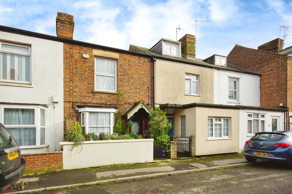 2 bedroom terraced house for sale in New Street, Newtown, Berkeley ...