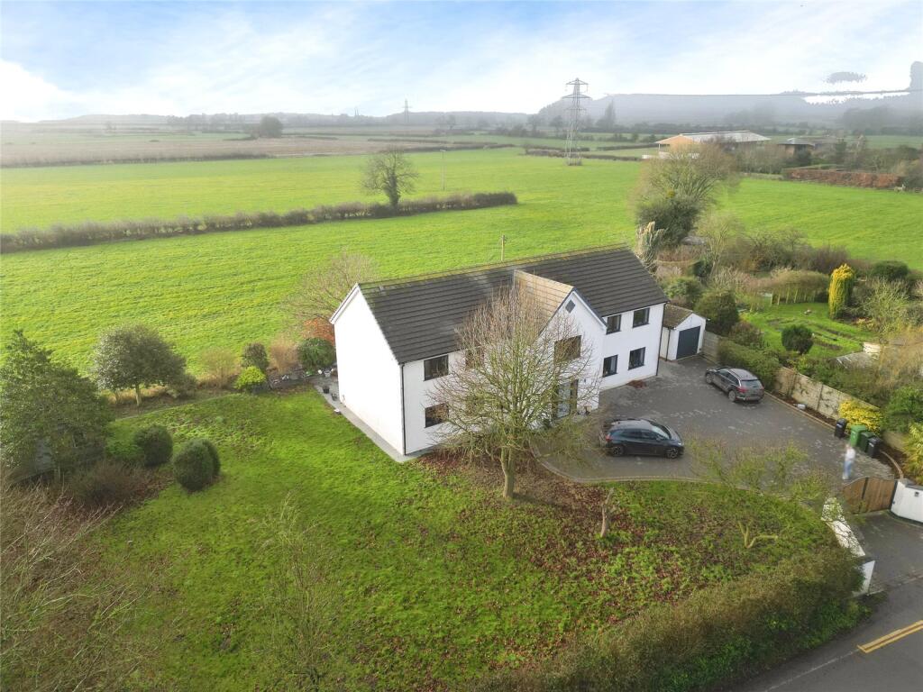 Main image of property: Kingston Road, Slimbridge, Gloucester, Gloucestershire, GL2