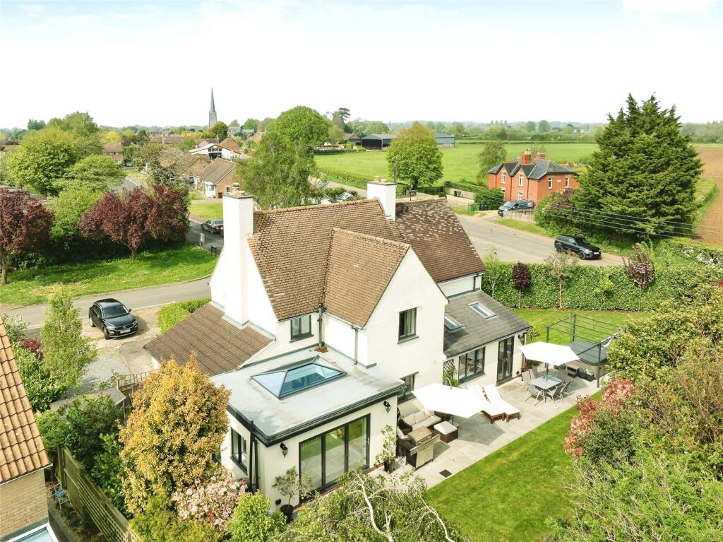 Main image of property: Tyning Crescent, Slimbridge, Gloucester, Gloucestershire, GL2