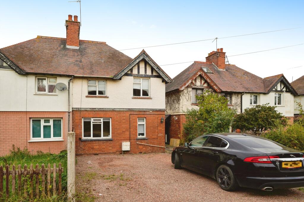 Main image of property: Sandsfield Upper Moor, Pershore, Worcestershire, WR10