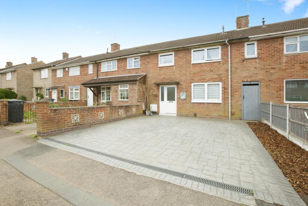 3 bedroom semi-detached house