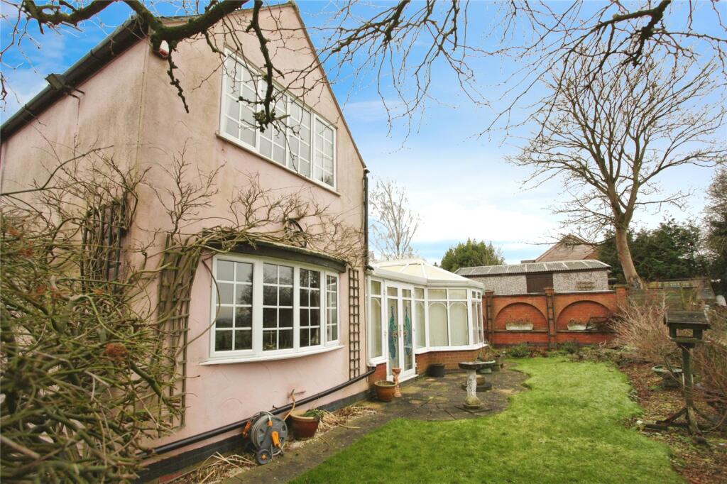 Main image of property: The Mount, Dunton Bassett, Lutterworth, Leicestershire, LE17