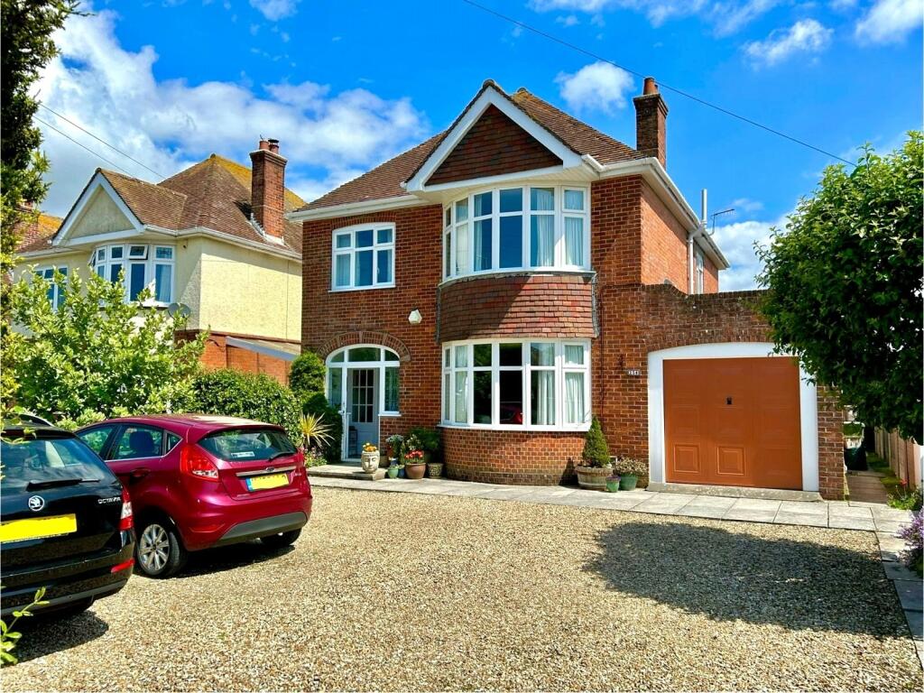 4 bedroom detached house for sale in Dorchester Road, Weymouth, DT3