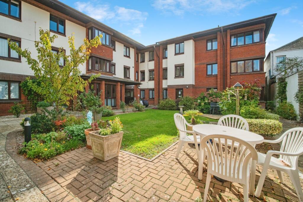 Main image of property: Victoria Street, WEYMOUTH, Dorset, DT4