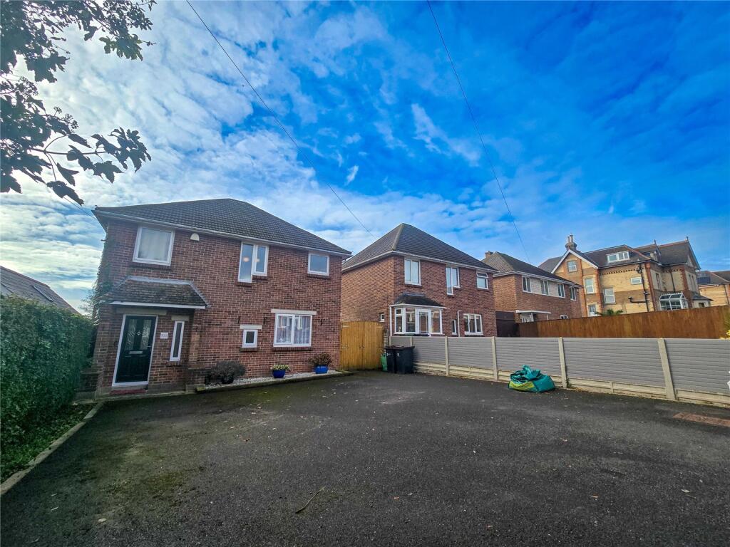 Main image of property: Spa Road, Weymouth, Dorset, DT3