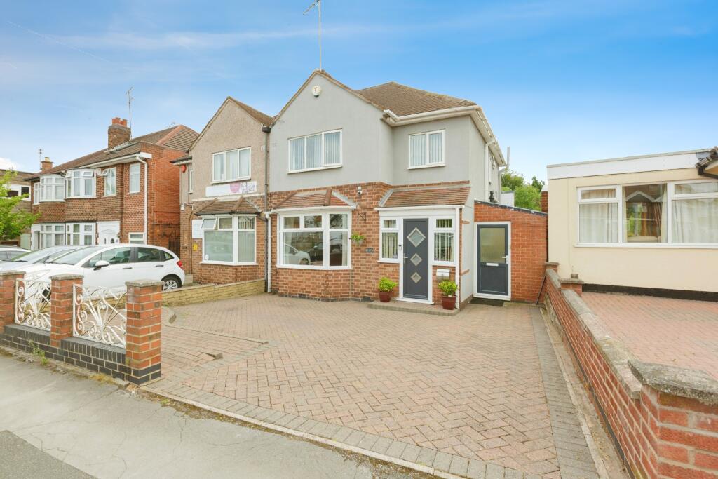 Main image of property: Narborough Road South, Leicester, Leicestershire, LE3