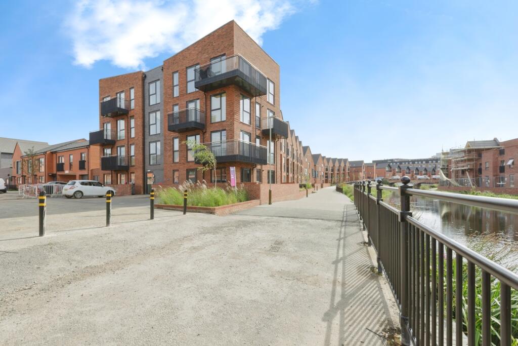 Main image of property: Pingle Wharf Approach, LEICESTER, Leicestershire, LE3
