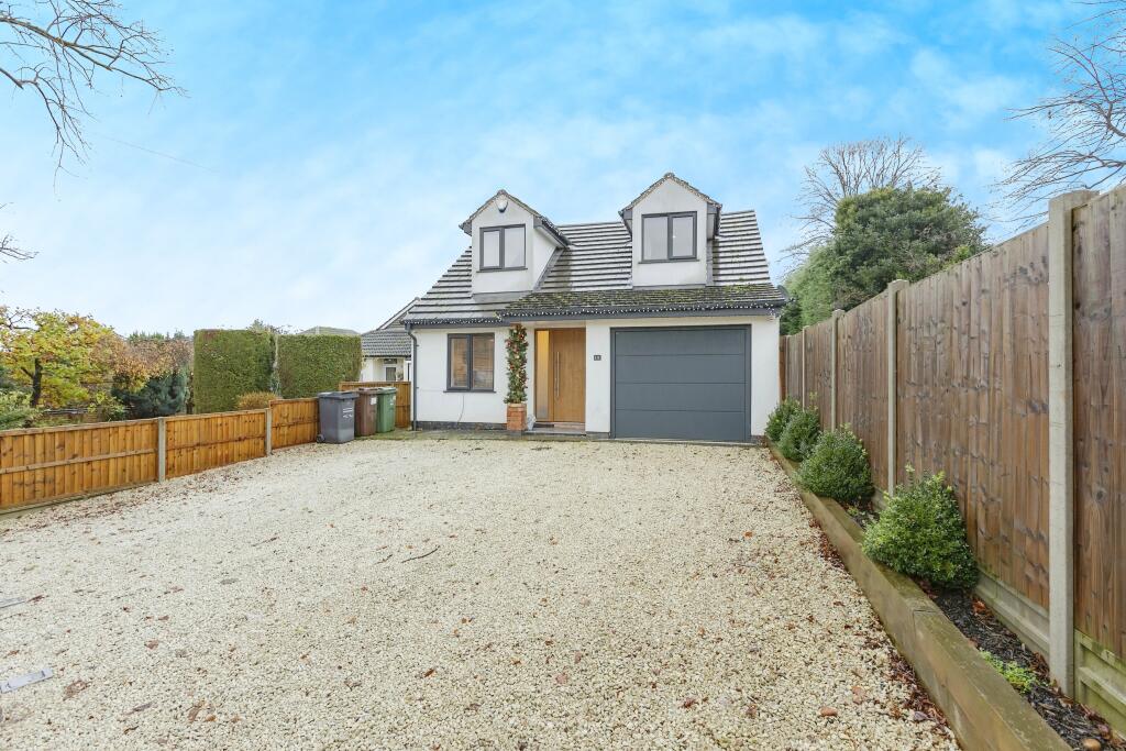 3 bedroom bungalow for sale in Barkby Road, Syston, Leicester